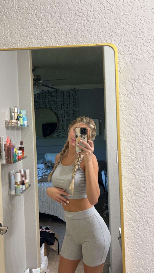 SaveSnap.chat paigekenzie02 169551425332549356c57fea18001