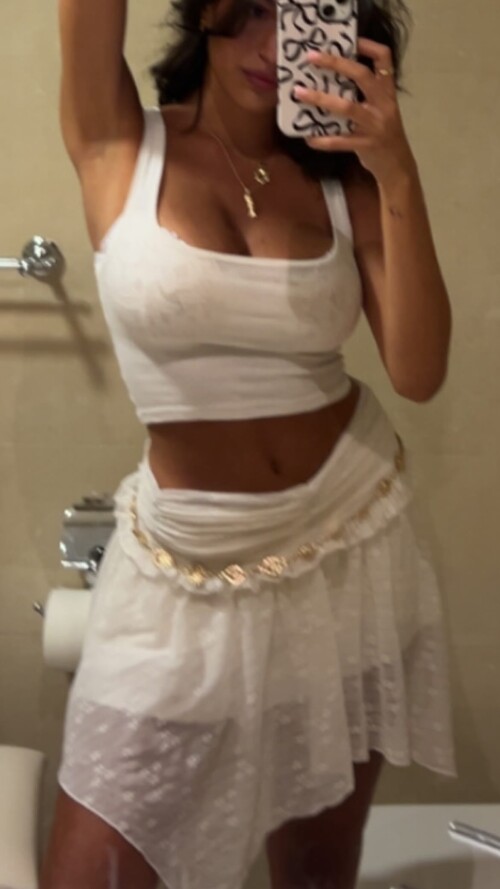 SaveVid.Net 495003045 18225003685288075 3975172851484654460 n6245dfea695befe4