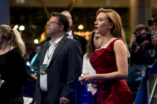 ScarlettJohansson CaptainAmerica London1446c4b2736a93b1642
