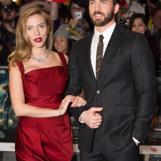 ScarlettJohansson_CaptainAmerica_London20038b9a3b18ed1c081