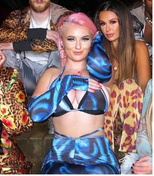 Screenshot-2023-01-02-at-21-23-09-FexzIjZXwAATQ00-JPEG-Image-1080--1080-pixels69794a0a773d5864