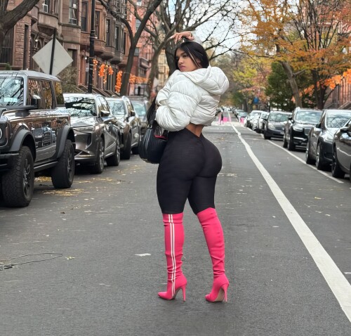 Screenshot 2024 11 24 214759 topaz face remove upscale 4xa3f3a1d99b87ace6