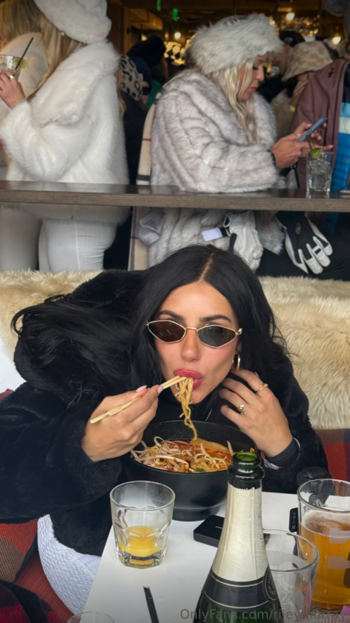 Screenshot-2025-04-05-1445128b922f633eb846e9