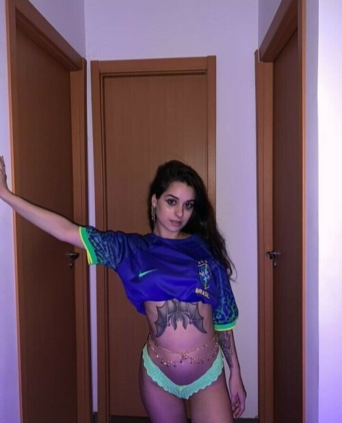 Screenshot 20221202 172325 Gallery265fab1352b75dc1