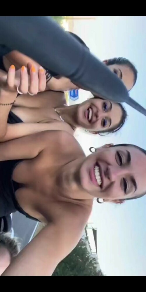 Screenshot 20221229 123841 com.huawei.himovie.overseas