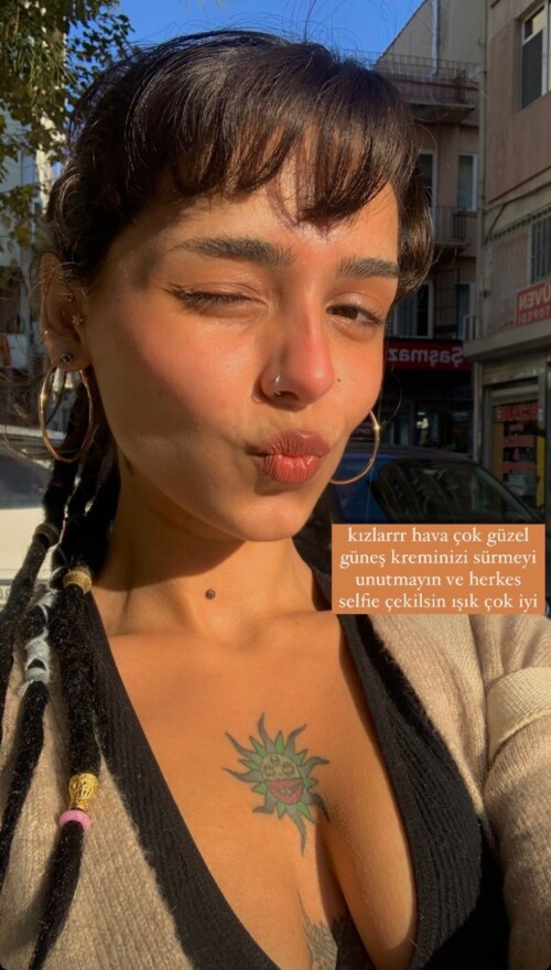 Screenshot 2023 01 31 02 18 54 113 edit com.instagram.android