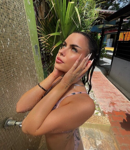 Screenshot 20230621 212004 Instagram06efc2fb61309eee