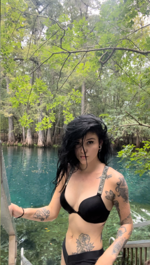 Screenshot_20240208-231033_18fb11bb1ce4bfe44