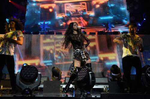 SelenaGomezZ100JingleBall2015ShowhtRnsqH nMix