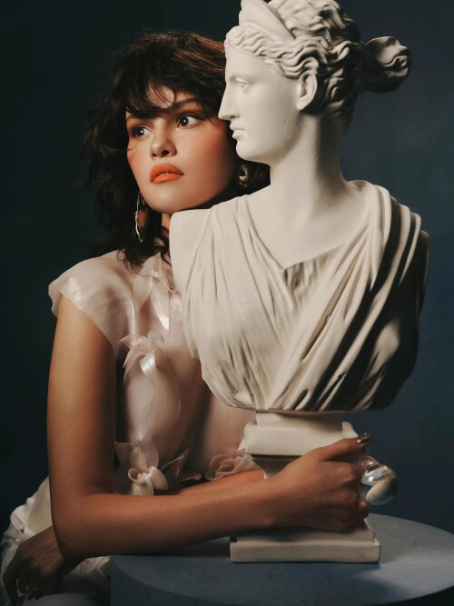 Selena Gomez Cover 2025 095f43a7fd0cacfd8e