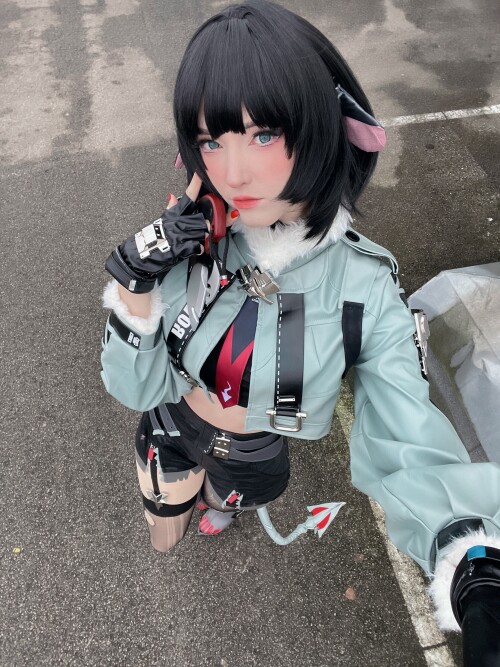 Selfie 239765a10b006a512