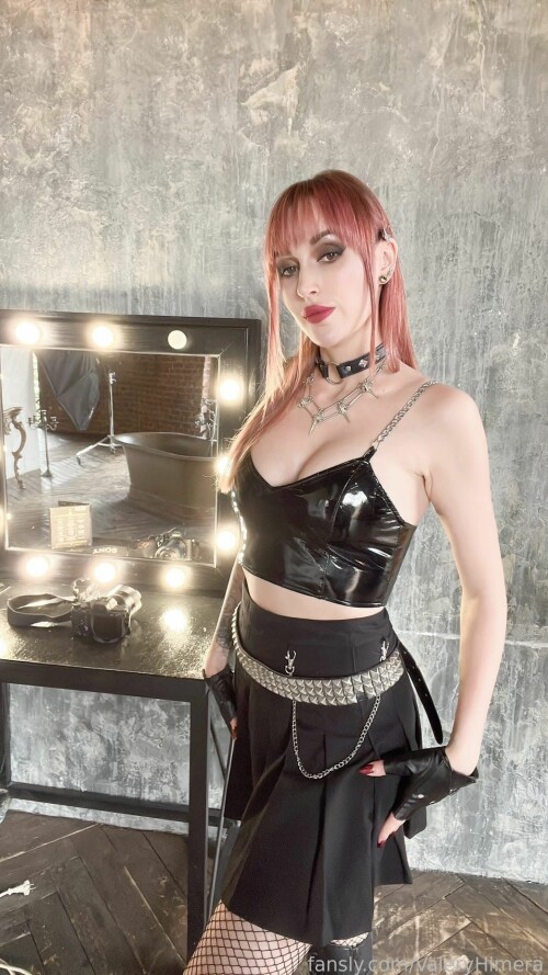 Selfie Rock Girl fansly t5vl7rlb4ip