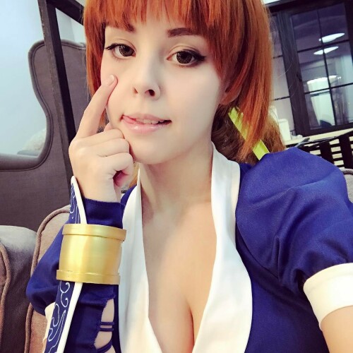 Selfie disharmonica BQLUbXsD5Kn