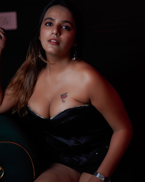 ShreyalP 1f5d9984ad57ac368