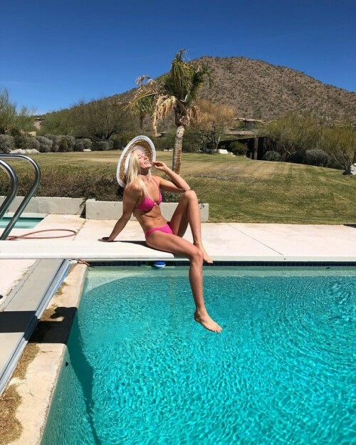 Sierra Blair Coyle1013