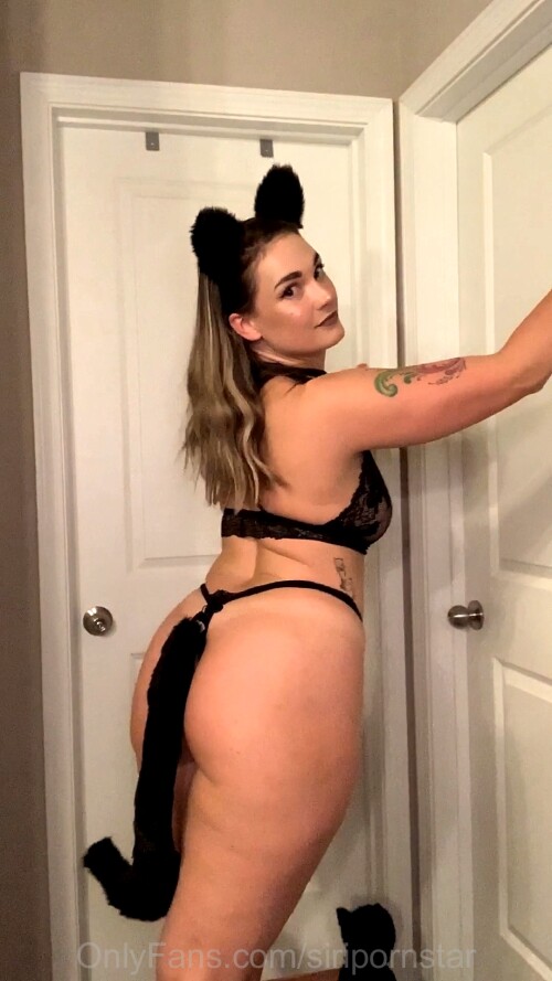 Siri Dahl Black Cat3