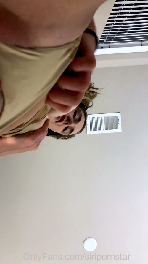 Siri Dahl Close and Personal7