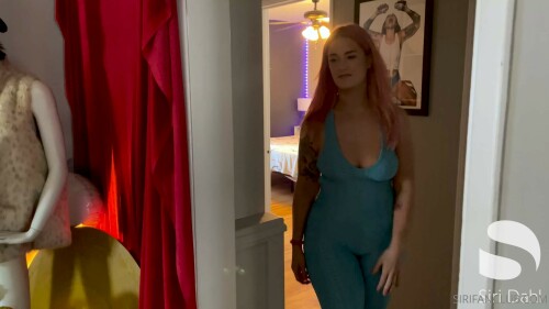 Siri Dahl Delivery in the Ass4