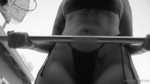 Siri Dahl Gym Tease10