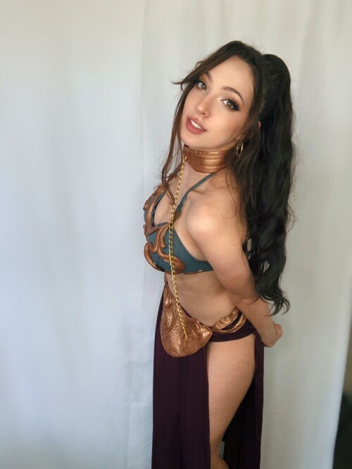 Slave Leia 5