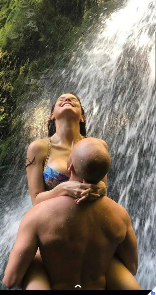 SmartSelect 20230217 224735 Snapchat