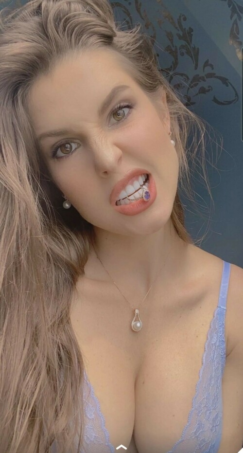 SmartSelect 20230401 164057 Snapchat