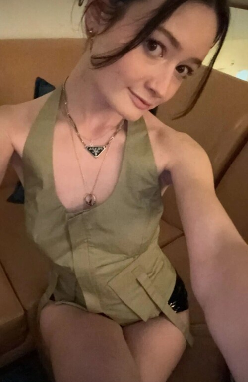 SmartSelect 20240413 113707 Snapchatcf138271e1a740a5