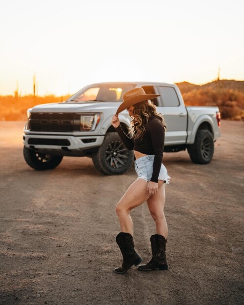 SnapInsta.to 498289722 18506083453009680 4705653456860263836 nadc2f7cc578ca99a