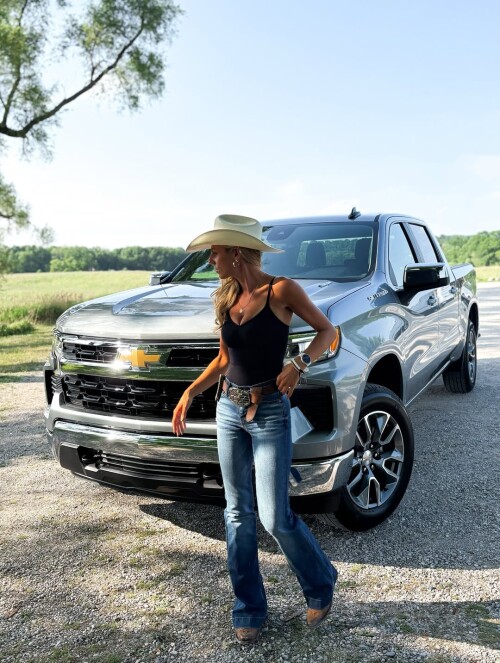 SnapInsta.to 524611911 18517709731027791 4731735293411486844 ndf82ecbce4104f2d