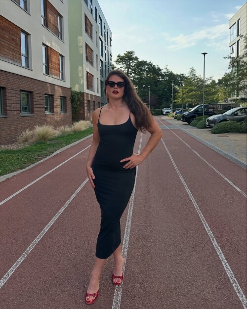 SnapInsta.to_531441701_18520217158044965_3129849746513941597_nfa7e3ef120a184a3