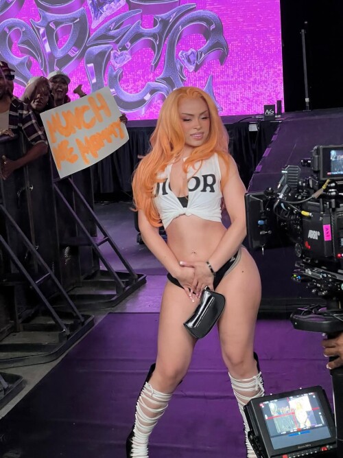 SnapInsta.to 539318865 18421760080097818 404386209629867977 n44db13b6d1f75a6f