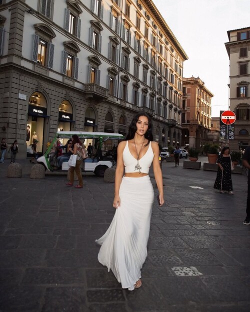 SnapInsta.to 551903387 18715969768060659 3200511407224941007 n649a551acaa07132