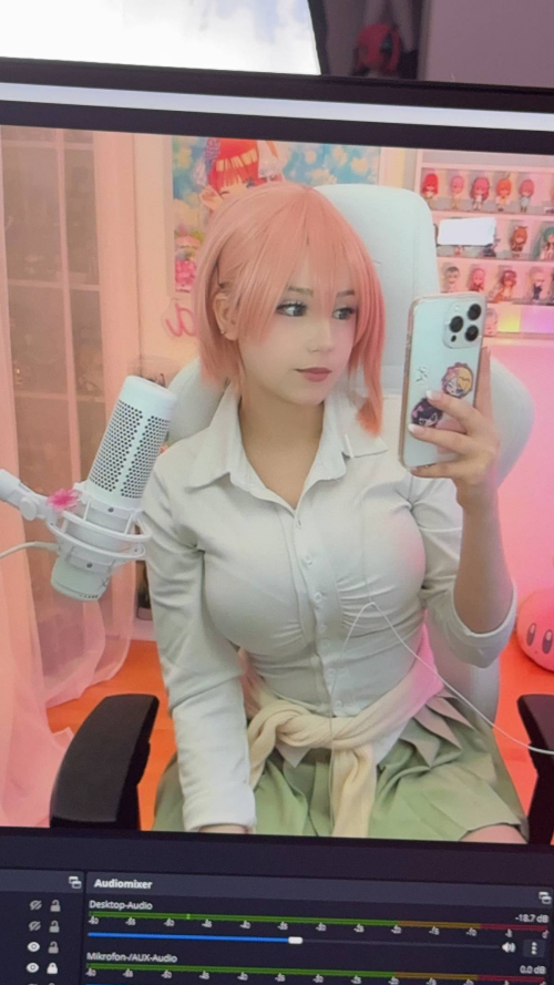 SnapTik-dot-Kim-b1d9eddb292bf5c672ed40de446b89d3