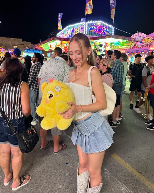 Snapinsta.app_458354838_564187886044752_1268721472689591807_n_108043b0d489f24f9405