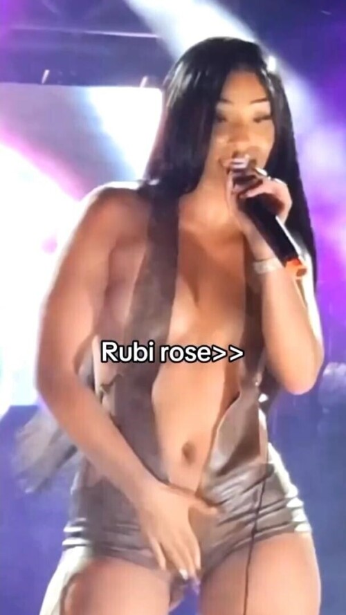 Snapshot 377191119be8584387a7b92