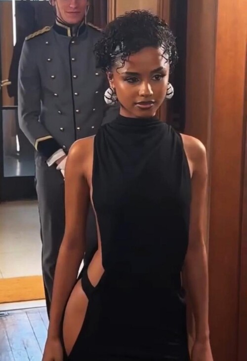 Snapshot 3775527326782bebab8bab320