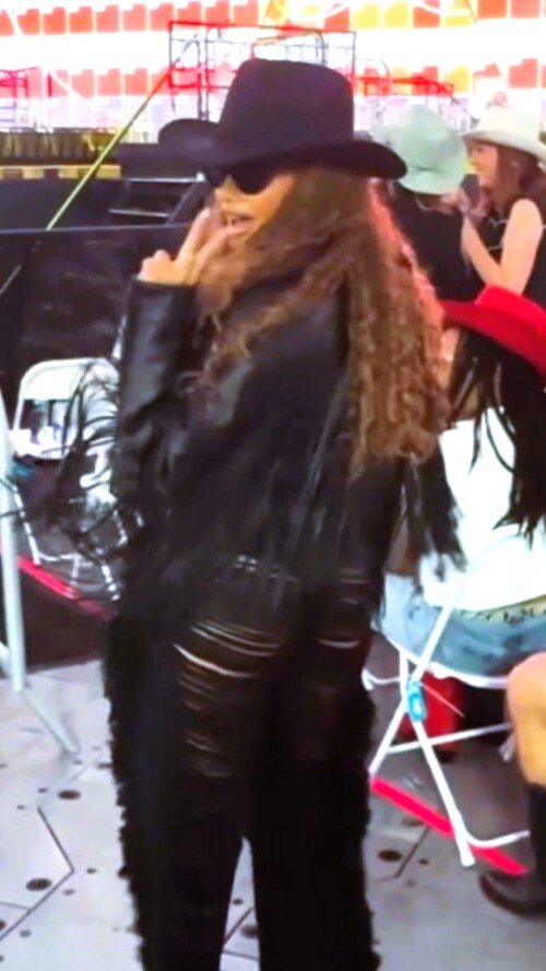 Snapshot 429908e103f8a5fbb3d32