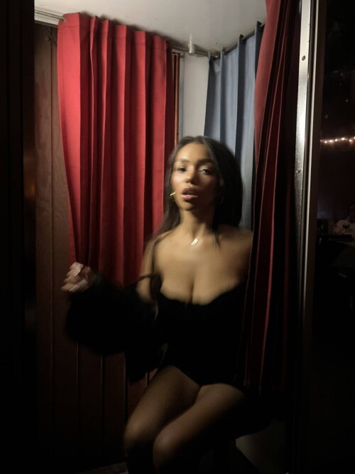 Snaptik.app 730406929832935761079aaaf00ebab293c4