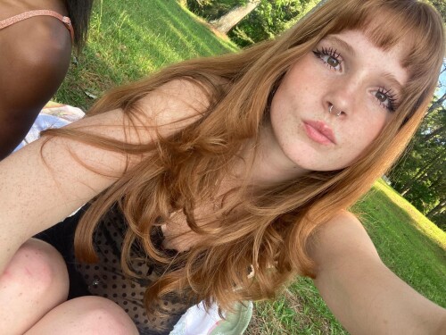 Snaptik.app 7372557697201261867736898e3acc901a4a