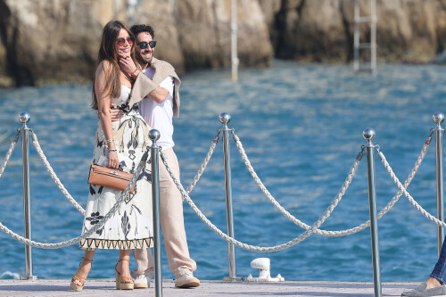 Sofia Vergara leaves the Eden Roc hotel with a friend during the Cannes Film Festival, Cap d'Antibes, France, 21 May 2025. Photo by ABACAPRESS.COM