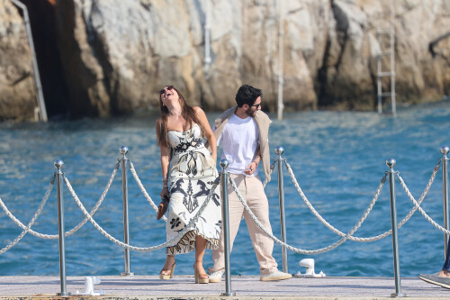 Sofia Vergara leaves the Eden Roc hotel with a friend during the Cannes Film Festival, Cap d'Antibes, France, 21 May 2025. Photo by ABACAPRESS.COM