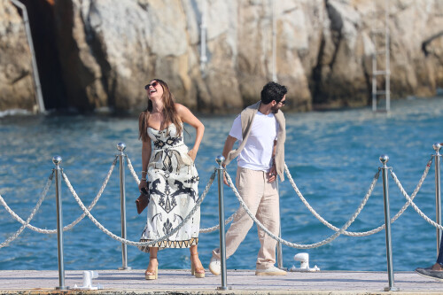 Sofia Vergara leaves the Eden Roc hotel with a friend during the Cannes Film Festival, Cap d'Antibes, France, 21 May 2025. Photo by ABACAPRESS.COM