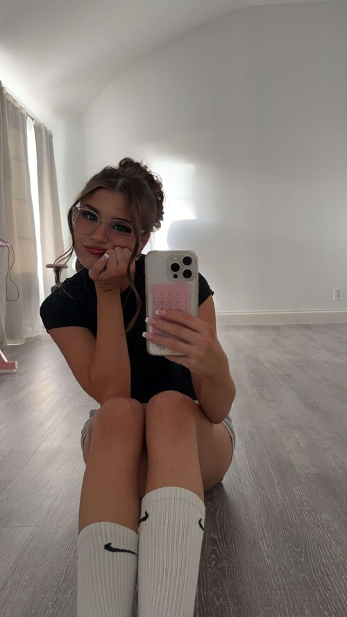 Solyptube View this Snap from Brooke Monk on Snapchat 2024 03 15T082707.86604788d26b9680b4a