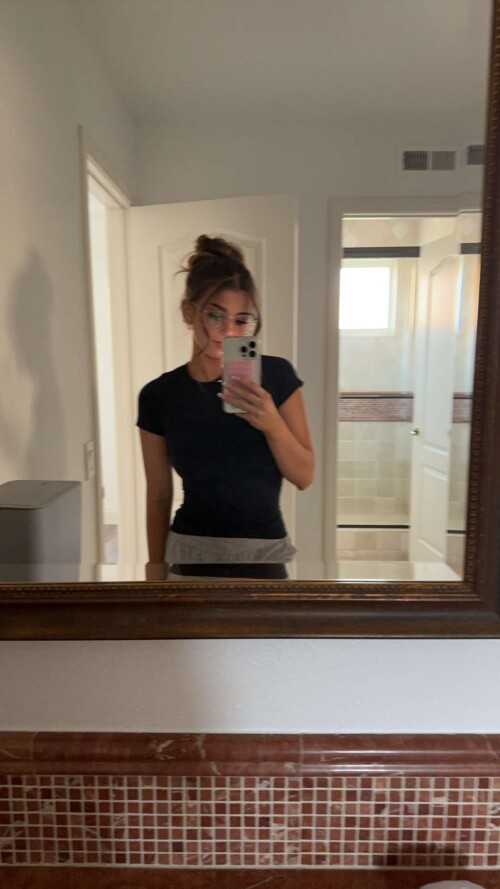 Solyptube View this Snap from Brooke Monk on Snapchat 100ce68b66178d8a6fa