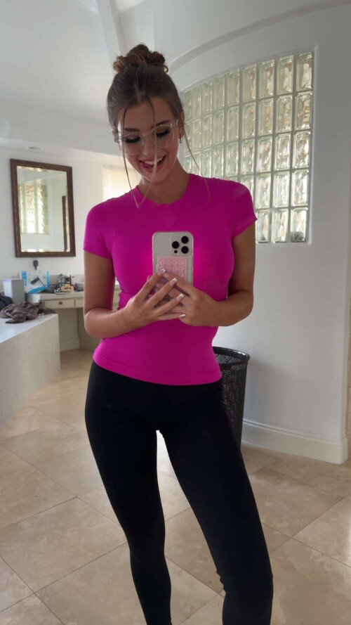 Solyptube View this Snap from Brooke Monk on Snapchat 31bbf50cb3235c828d