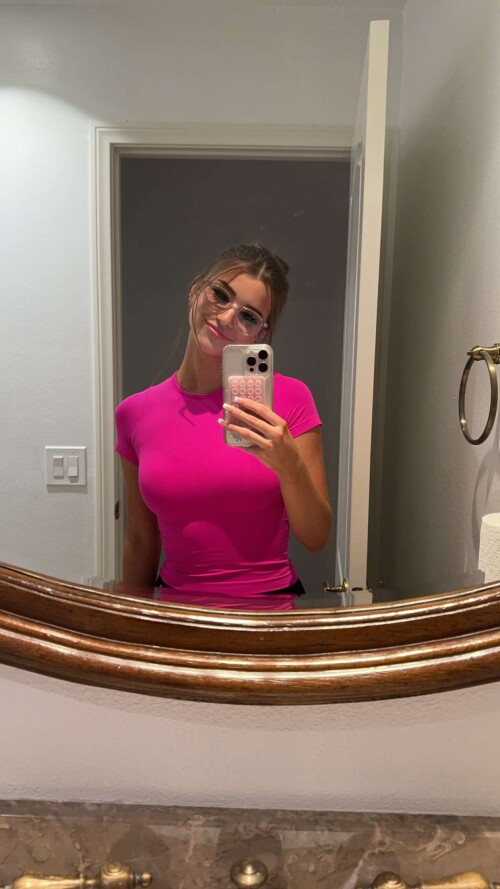 Solyptube View this Snap from Brooke Monk on Snapchat 4843aee094cb7aa15b