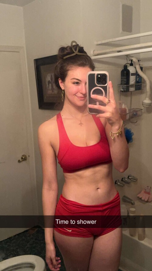 Solyptube View this Snap from Rachel Pizzolato on Snapchat 107b327b3b52df5feb