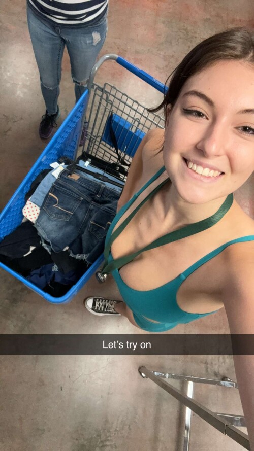 Solyptube View this Snap from Rachel Pizzolato on Snapchat 10cc6380de6b318dd