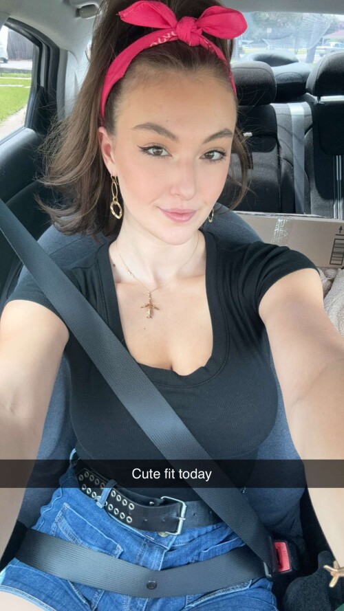 Solyptube View this Snap from Rachel Pizzolato on Snapchat 5eabe803edf0b6bfb