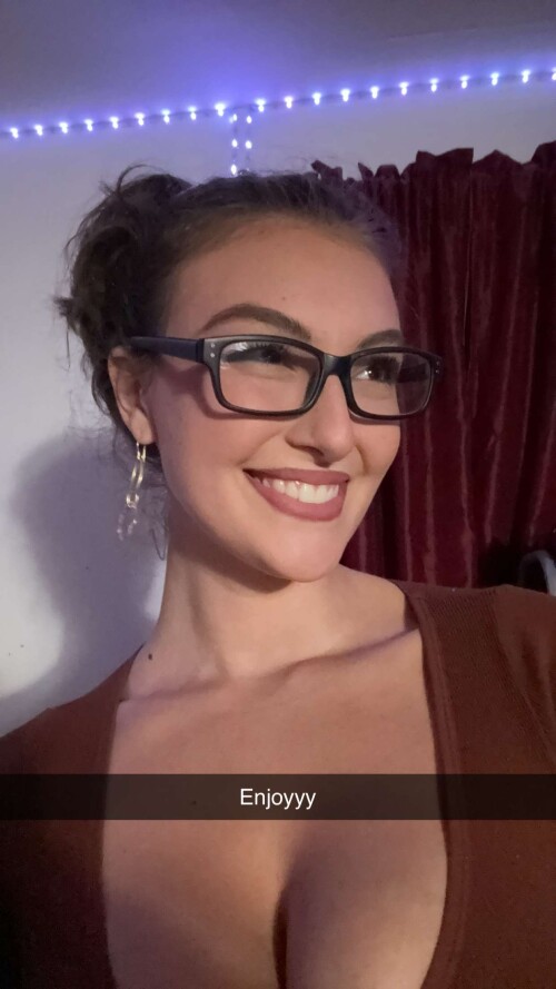 Solyptube View this Snap from Rachel Pizzolato on Snapchatd29dfdfa43df231a